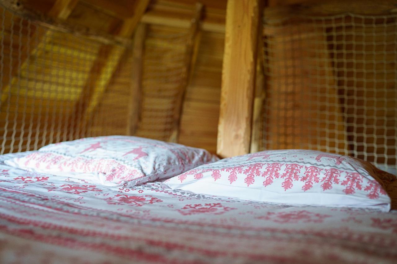 Cabane Perchée dans les Arbres Saint-Hilaire-en-Morvan Esterno foto